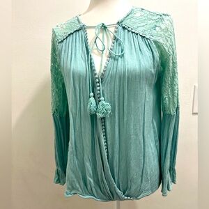 She & Sky Wrap Embroidered and Tassel Blouse Teal/Blue size L GUC